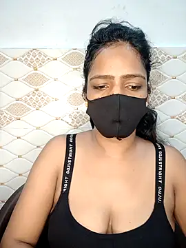 Snapshot of SonY-CaM2 chatting on 8, 5, 2026 SonY-CaM2 online show from 8, 5, 2026
