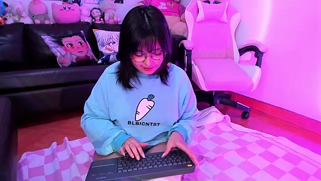 Snapshot of Lolii_Zoe chatting on 30, 11, 2025 Lolii Zoe online show from 30, 11, 2025