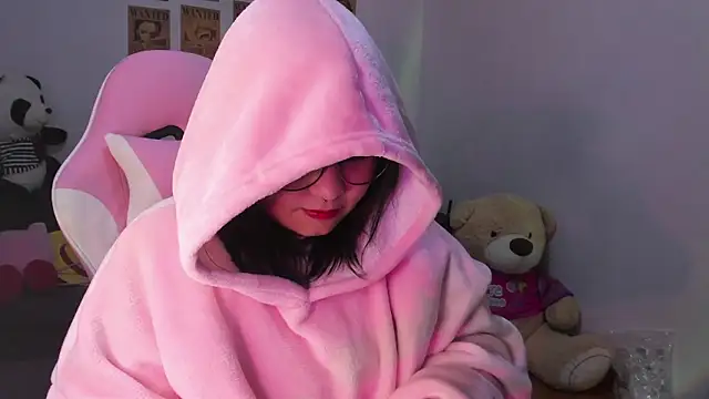 Snapshot of Lolii_Zoe chatting on 22, 11, 2025 Lolii Zoe online show from 22, 11, 2025