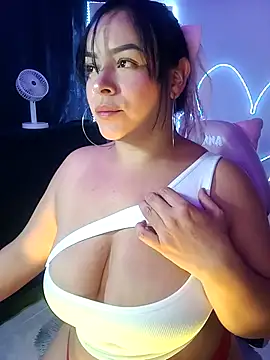 Danniela20 online show from 11, 11, 2025