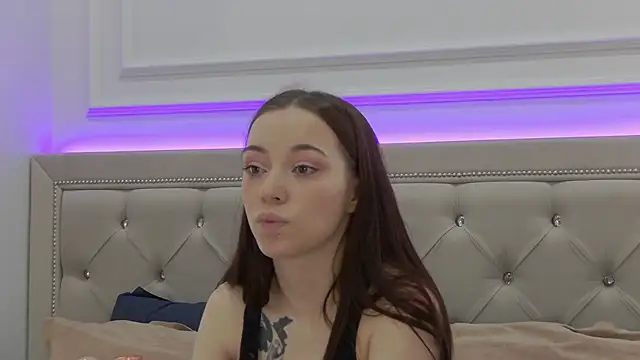 ZoeyNeal online show from 22, 2, 2026