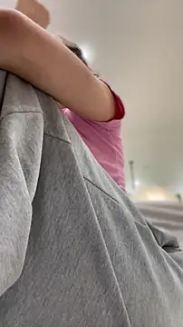 ZoeyNeal online show from 20, 4, 2026