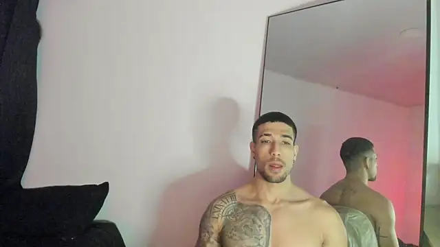 ThiagoLugo online show from 5, 11, 2025