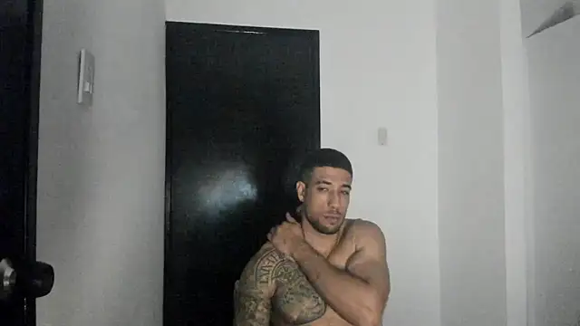 Snapshot of ThiagoLugo chatting on 23, 5, 2026 ThiagoLugo online show from 23, 5, 2026