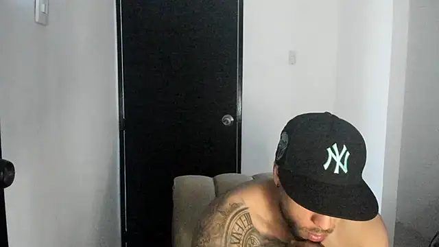 Snapshot of ThiagoLugo chatting on 28, 5, 2026 ThiagoLugo online show from 28, 5, 2026