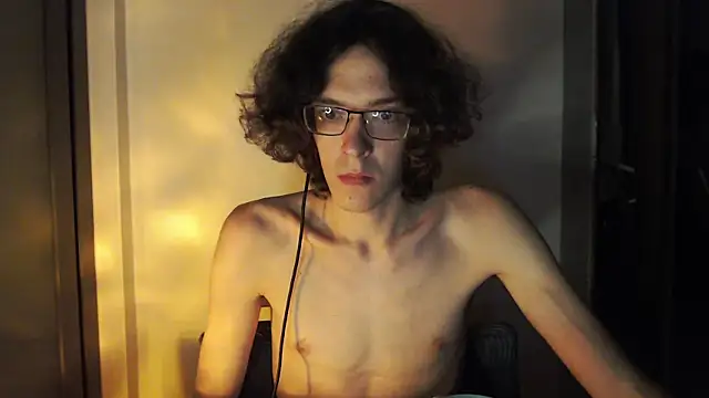 Snapshot of LovesomeCookie chatting on 1, 6, 2026 LovesomeCookie online show from 1, 6, 2026
