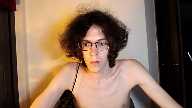 Snapshot of LovesomeCookie chatting on 3, 5, 2026 LovesomeCookie online show from 3, 5, 2026