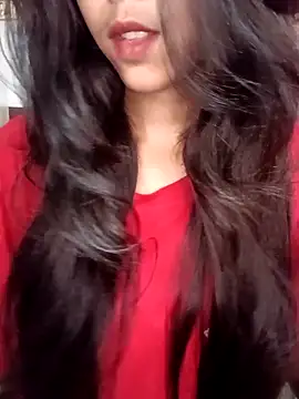 Queen Pooja7 online show from 18, 9, 2025