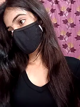 Queen Pooja7 online show from 22, 9, 2025
