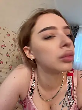 Snapshot of Hannah_xBaby chatting on 21, 7, 2026 Hannah xBaby online show from 21, 7, 2026