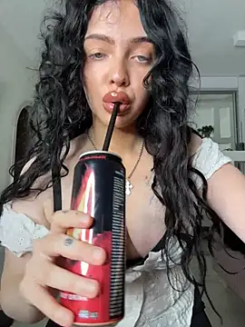 Hannah xBaby online show from 31, 10, 2025