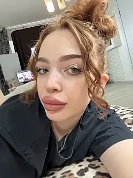 Hannah xBaby online show from 26, 3, 2026