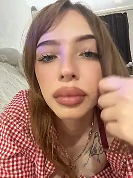 Hannah xBaby online show from 4, 6, 2026