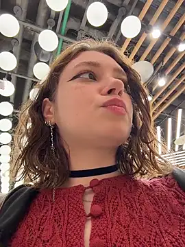 lucy-joy online show from 28, 11, 2025