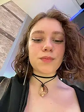 lucy-joy online show from 15, 11, 2025