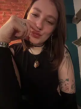 Snapshot of lucy-joy chatting on 8, 5, 2026 lucy-joy online show from 8, 5, 2026
