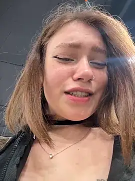 lucy-joy online show from 23, 11, 2025