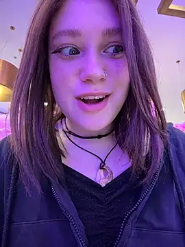 lucy-joy online show from 27, 2, 2026