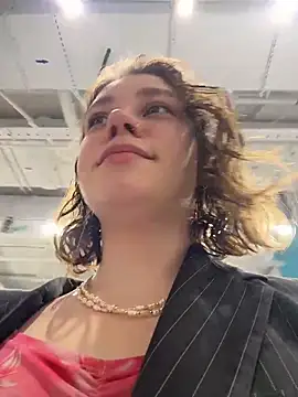 lucy-joy online show from 24, 10, 2025