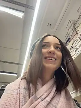 DollyTall online show from 13, 1, 2026