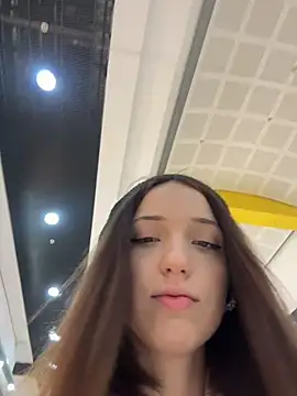 DollyTall online show from 12, 1, 2026