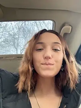 DollyTall online show from 13, 11, 2025