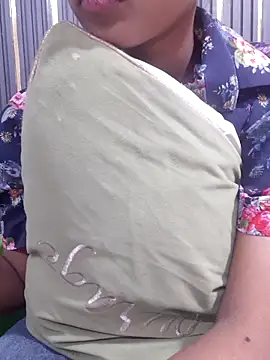 Snapshot of AnkitaDevi chatting on 11, 11, 2025 AnkitaDevi online show from 11, 11, 2025