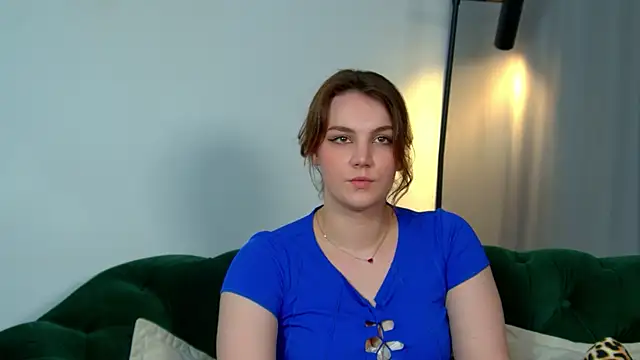 KarenClarks online show from 10, 9, 2025