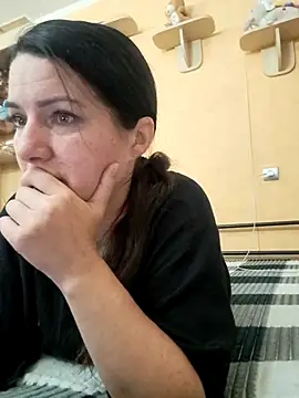 Snapshot of simpledi chatting on 10, 10, 2025 simpledi online show from 10, 10, 2025