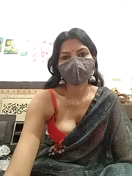 Yourhotsweetgirl online show from 20, 9, 2025