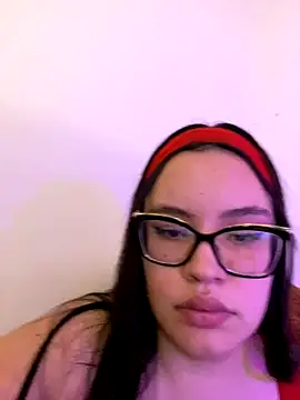 Emily Taylor2 online show from 1, 12, 2025