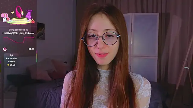 AvrilLeMell online show from 7, 11, 2025