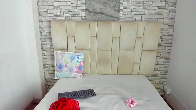 Celesste doll online show from 20, 12, 2025