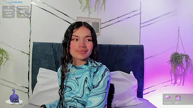 Snapshot of Camilla_Miller01 chatting on 7, 10, 2025 Camilla Miller01 online show from 7, 10, 2025