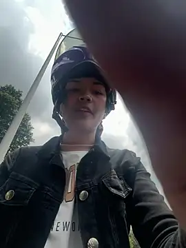 Camilla Miller01 online show from 24, 3, 2026