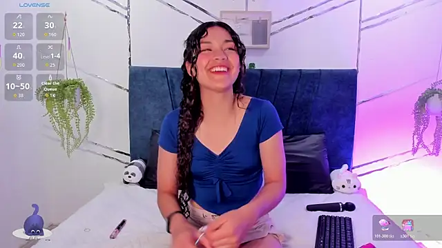 Snapshot of Camilla_Miller01 chatting on 12, 11, 2025 Camilla Miller01 online show from 12, 11, 2025