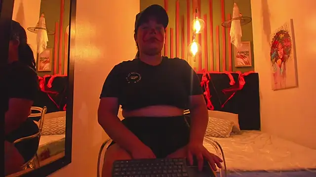 Laura Sex19 online show from 31, 10, 2025