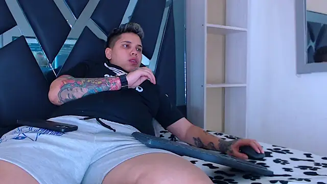 Snapshot of karla_sexy21 chatting on 7, 10, 2025 karla sexy21 online show from 7, 10, 2025