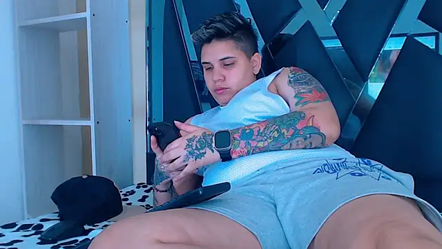 Snapshot of karla_sexy21 chatting on 18, 11, 2025 karla sexy21 online show from 18, 11, 2025