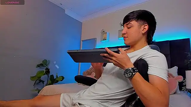 Ares di martin online show from 16, 12, 2025