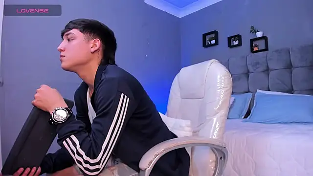 Ares di martin online show from 14, 11, 2025