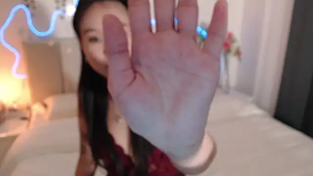 yuna k online show from 12, 4, 2026