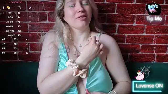 CitrusBlissss online show from 27, 4, 2026