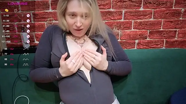 CitrusBlissss online show from 3, 2, 2026