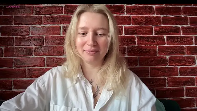 CitrusBlissss online show from 4, 11, 2025