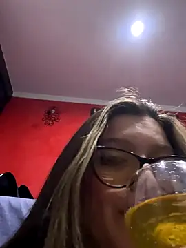 KoraSweett online show from 30, 11, 2025