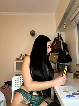 Snapshot of very_licious chatting on 29, 10, 2025 very licious online show from 29, 10, 2025