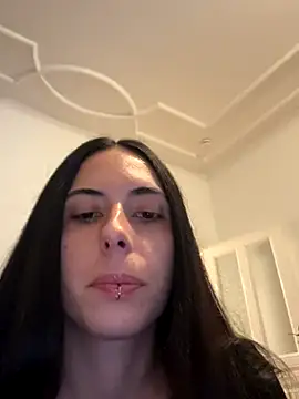 Snapshot of very_licious chatting on 16, 10, 2025 very licious online show from 16, 10, 2025