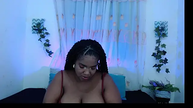 SamaraArtiaga1 online show from 13, 11, 2025