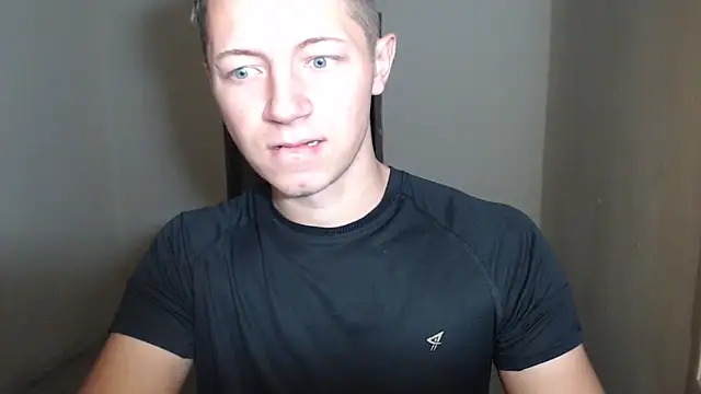 BlondZilla online show from 14, 12, 2025